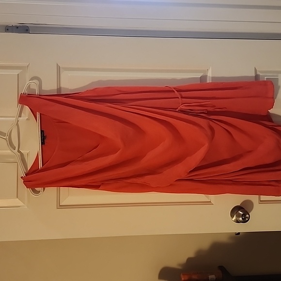 Summer dress - Picture 1 of 3